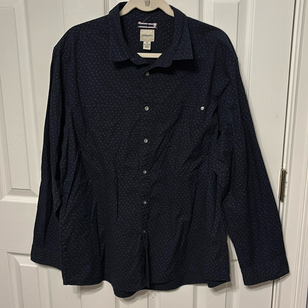 G.H. Bass & Co Button Up Shirt